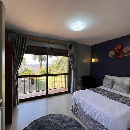 Pangolin Nest Boutique Hotel Kampala Exterior photo